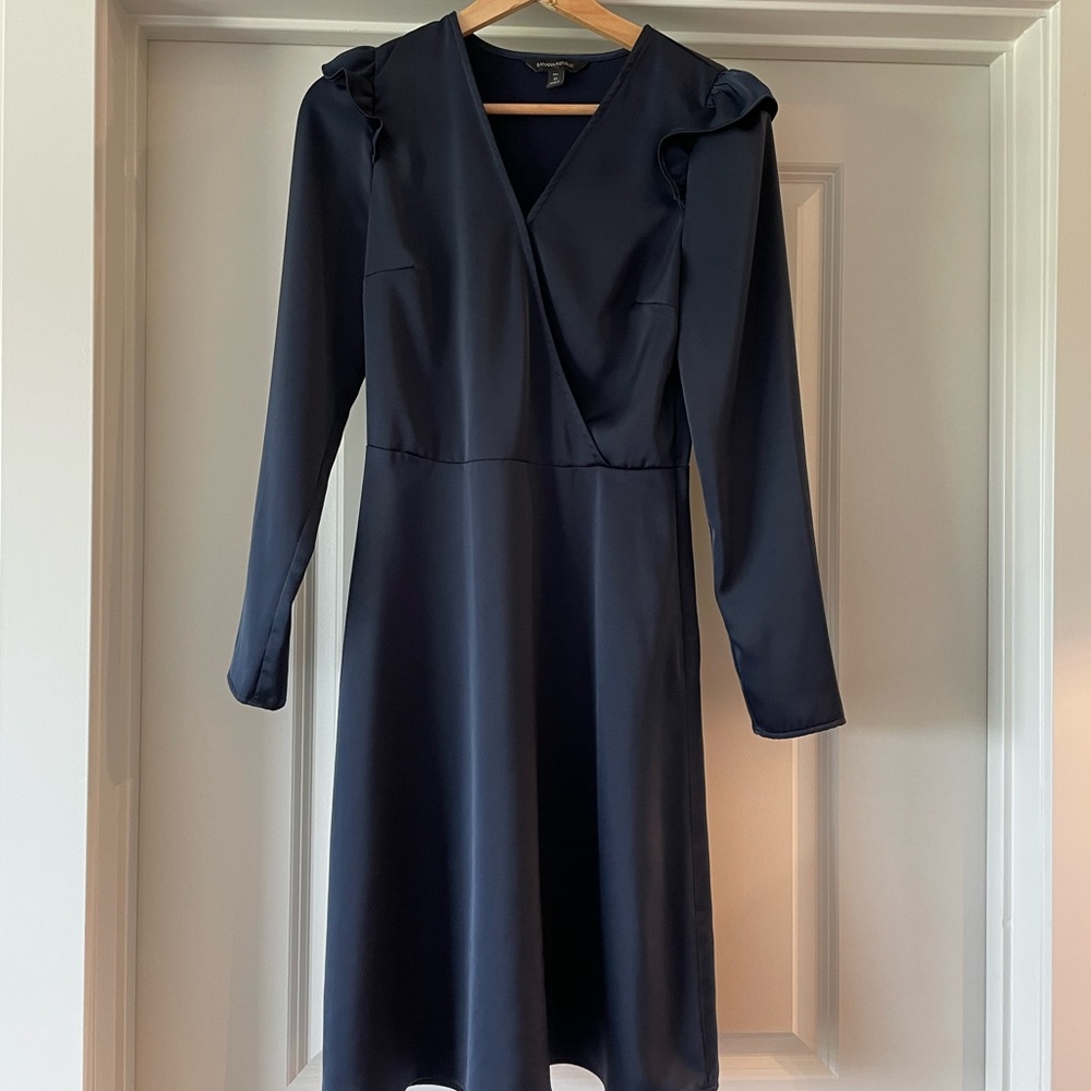 Banana Republic silky dress